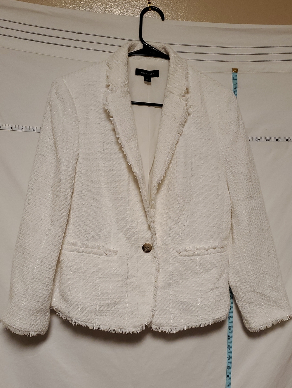 Ann Taylor White Tweed Cotton Frayed Trim Single Button Blazer Sz 12 Classic